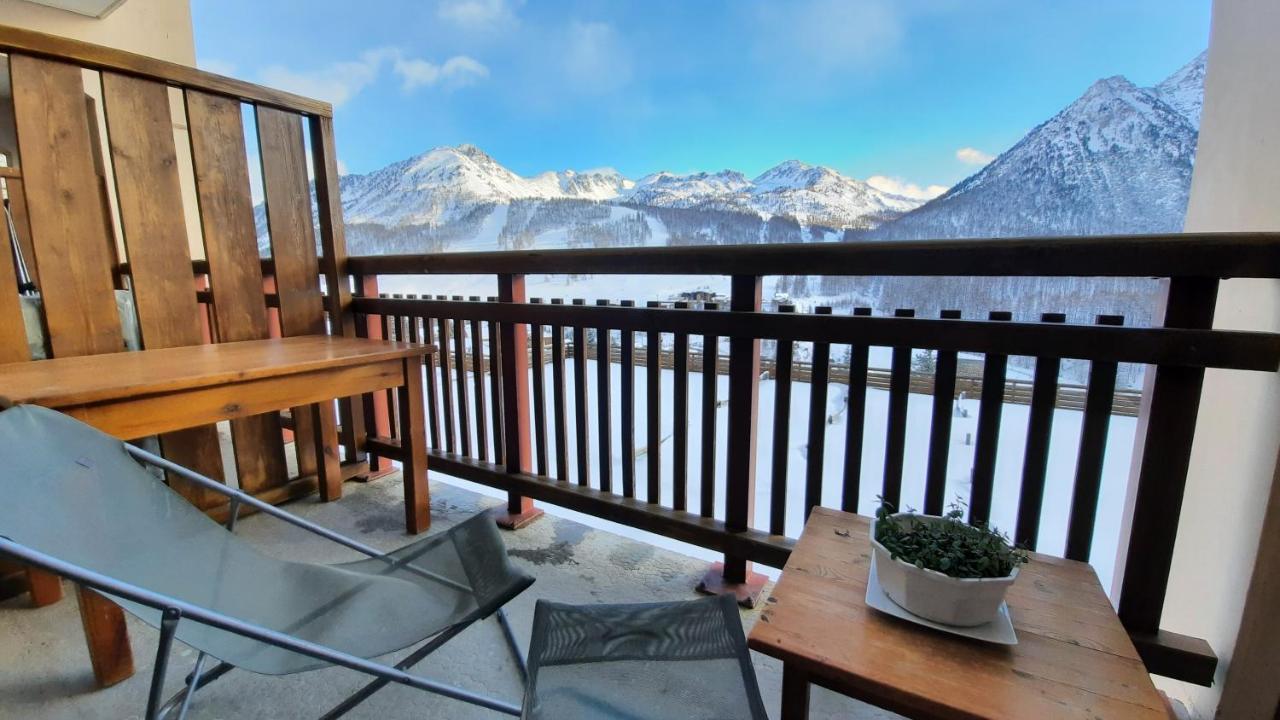 Le Cocon Des Neiges Montgenevre Apartamento Exterior foto