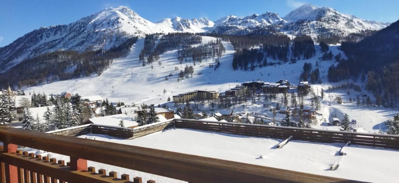 Le Cocon Des Neiges Montgenevre Apartamento Exterior foto
